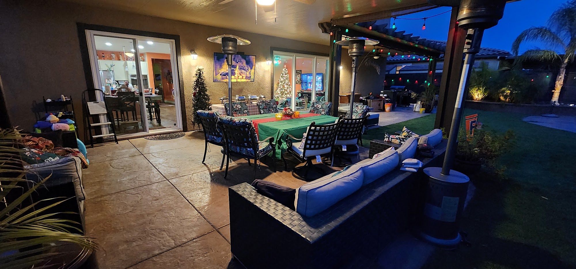 Event Poolside